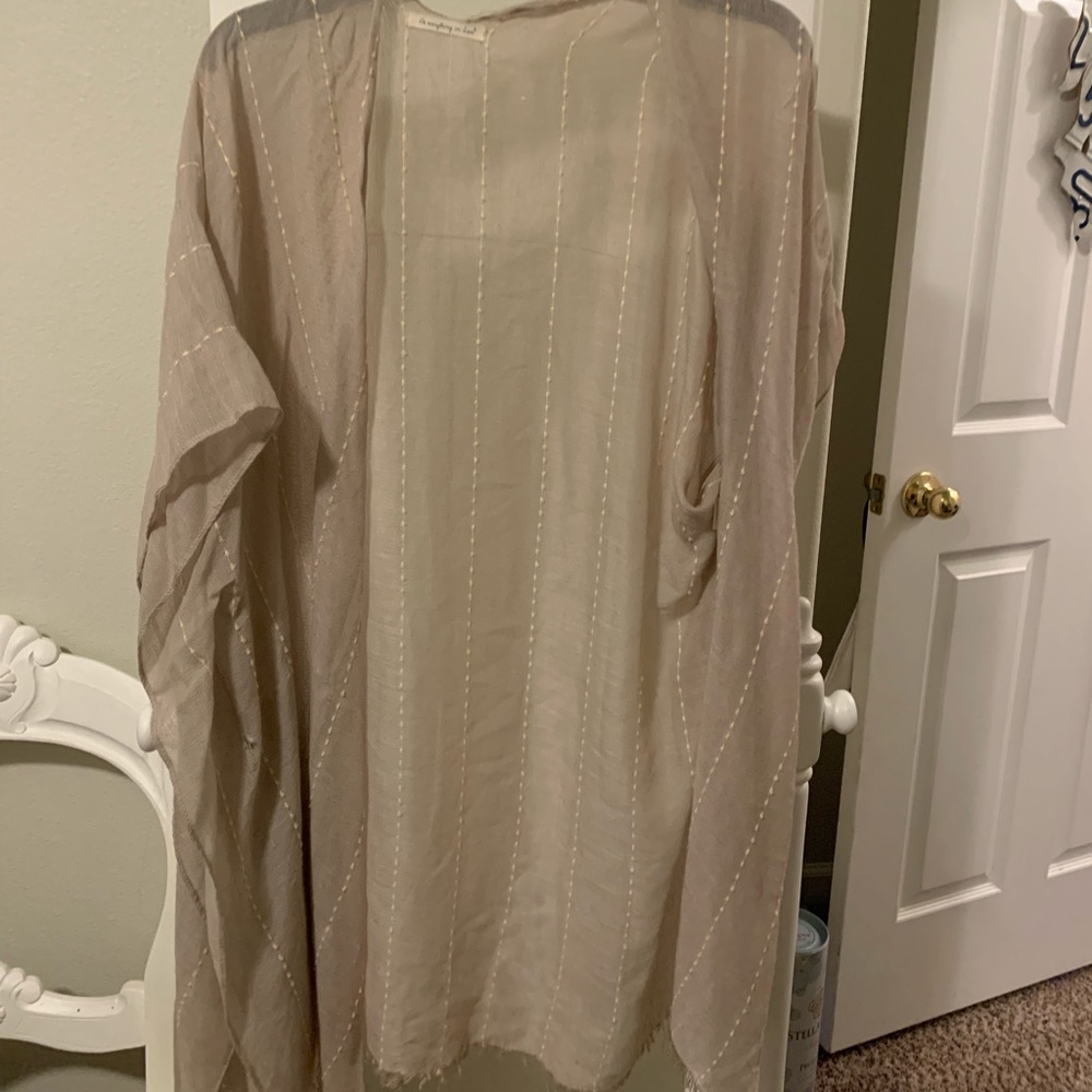 Francesca’s duster/ shawl